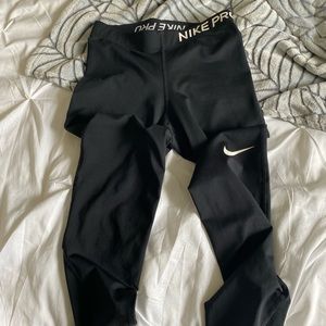 Nike pro leggings